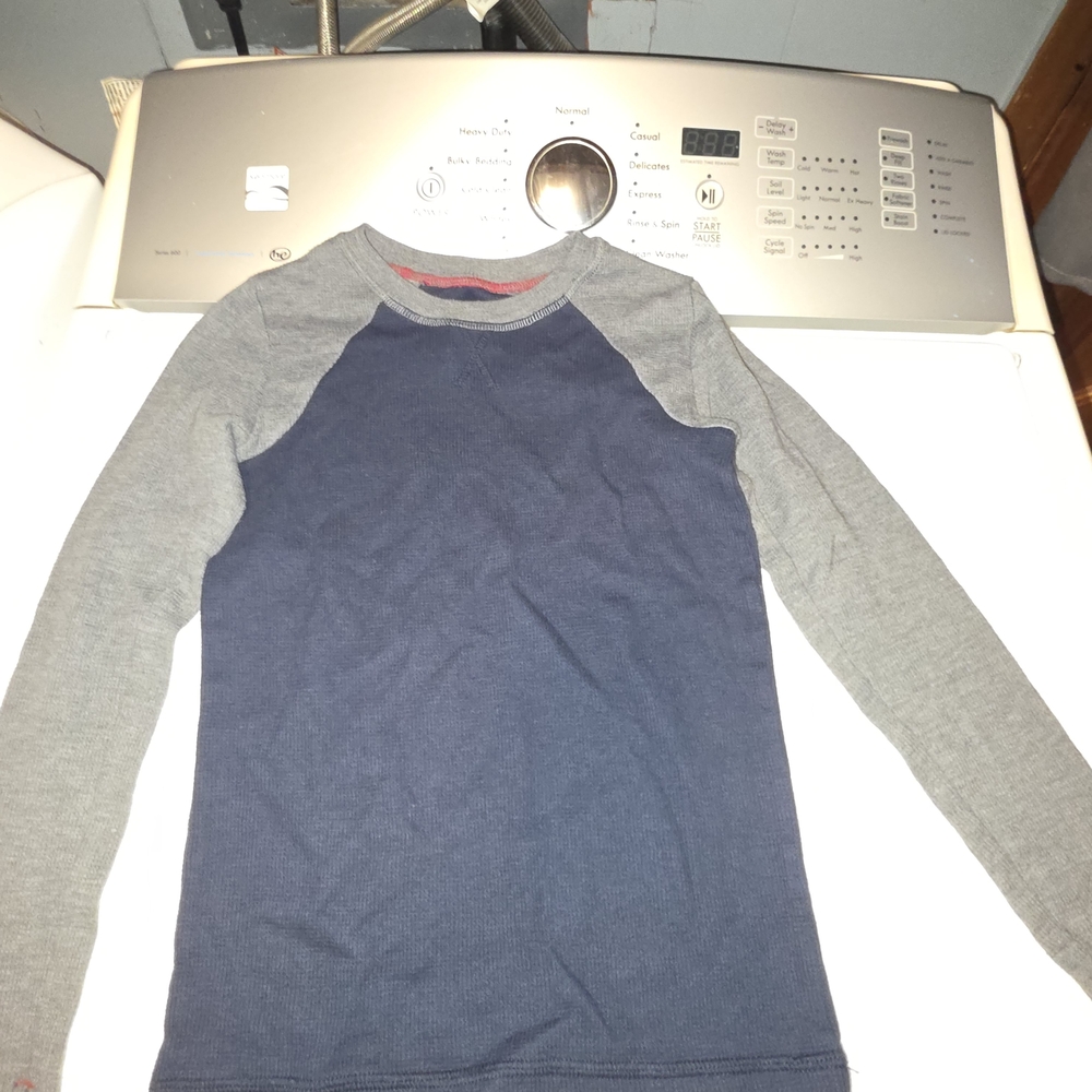 Cuddl Duds Navy and Charcoal Thermal Top